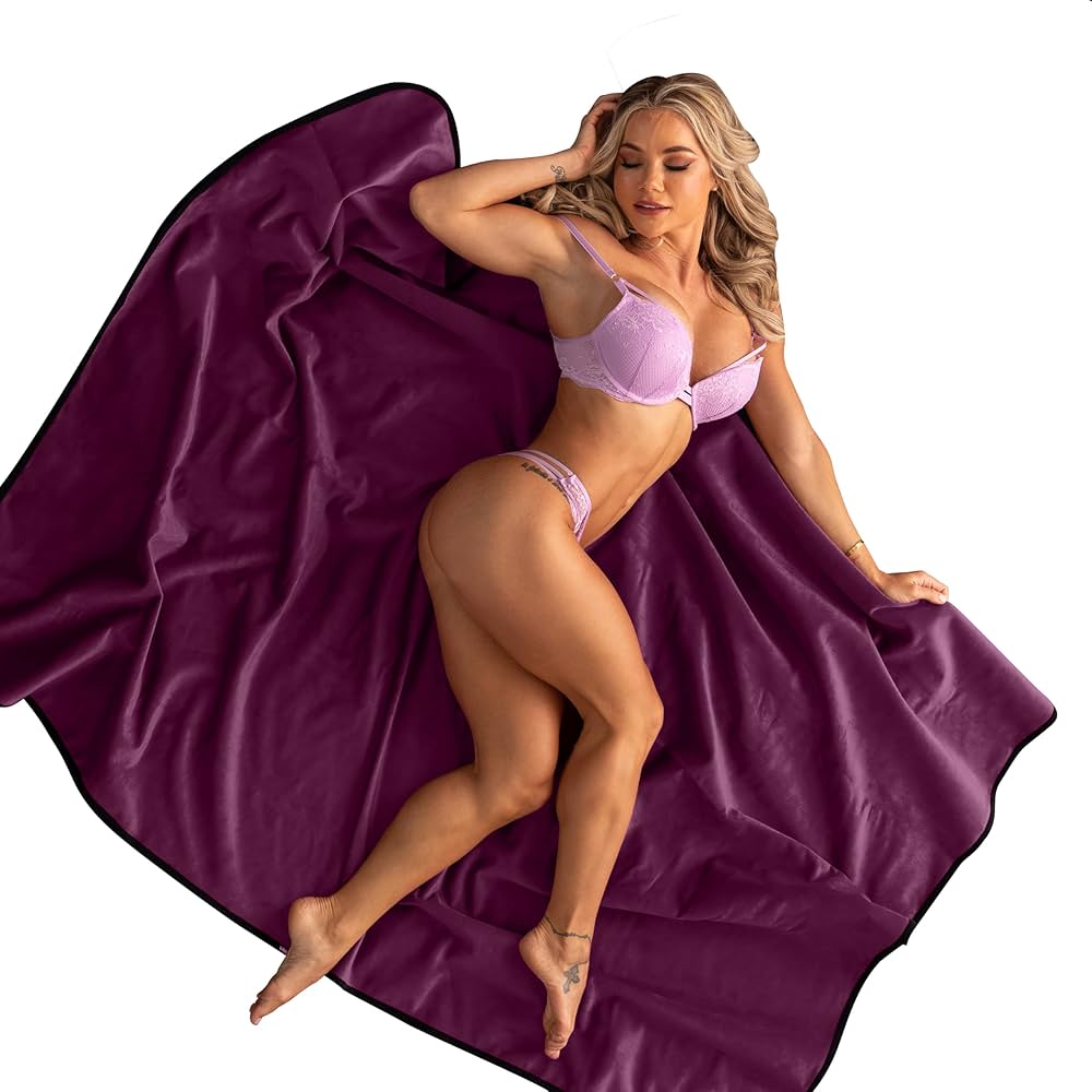 Fascinator Lush Throw - King Size (Purple)